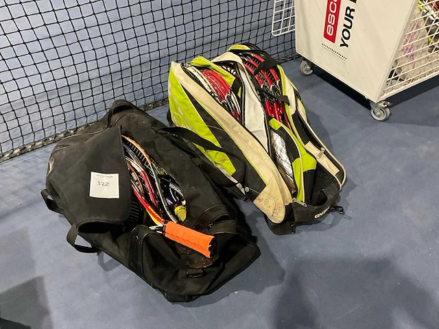 Partij tennisrackets + opslagkist - afbeelding 2 van  5