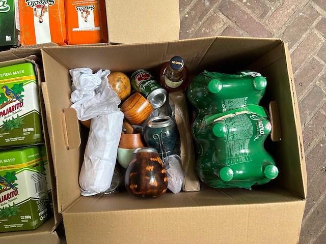 Partij tenswaren & yerba mate thee - afbeelding 9 van  9