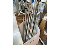 Partij tent- tarp en luifelstokken - afbeelding 8 van  16