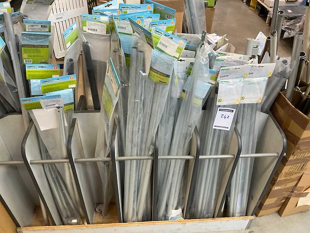 Partij tent- tarp en luifelstokken - afbeelding 16 van  16