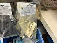 Partij tent-en camperbenodigdheden - afbeelding 28 van  64