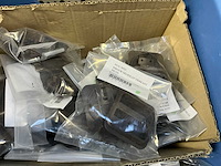 Partij tent-en camperbenodigdheden - afbeelding 39 van  64