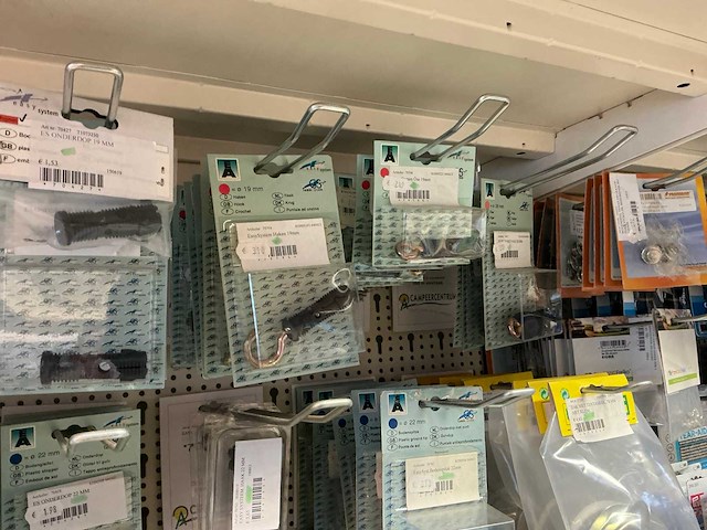 Partij tent-en camperbenodigdheden - afbeelding 34 van  64