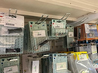 Partij tent-en camperbenodigdheden - afbeelding 34 van  64