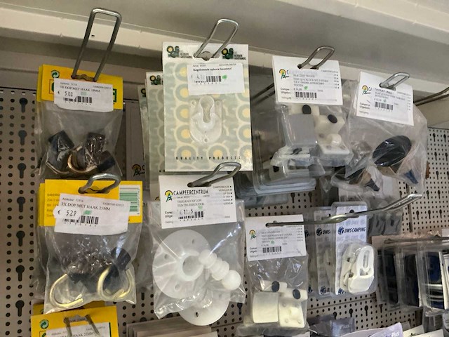 Partij tent-en camperbenodigdheden - afbeelding 50 van  64