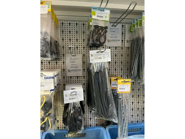 Partij tent-en camperbenodigdheden - afbeelding 55 van  64