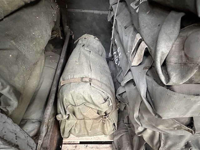 Partij tentdoeken - afbeelding 2 van  5