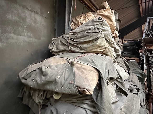 Partij tentdoeken - afbeelding 3 van  5