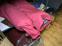 Partij tenten en stokken - afbeelding 5 van  9