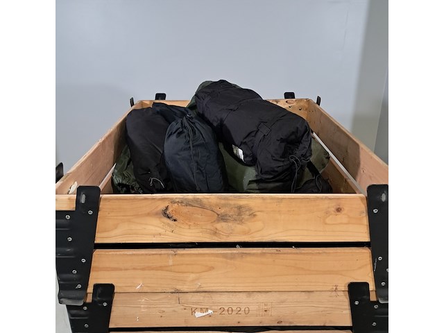 Partij tenten - afbeelding 1 van  15