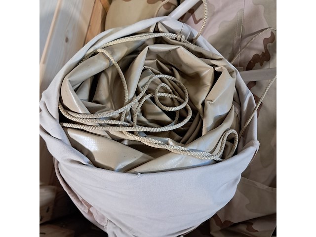 Partij tenten - afbeelding 5 van  5