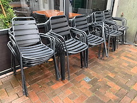 Partij terrasstoelen defect - afbeelding 1 van  2