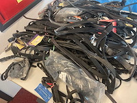 Partij teugels en toebehoren - afbeelding 5 van  5