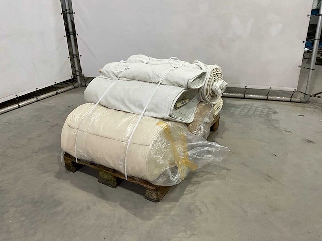 Partij textiel - afbeelding 8 van  8