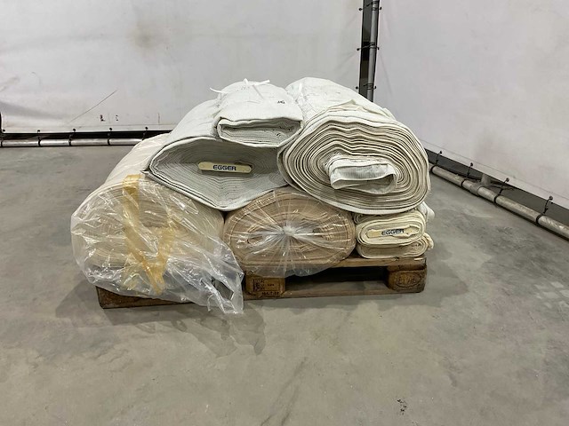 Partij textiel - afbeelding 2 van  8