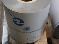 Partij the novacel solution for laser fiber & co₂ zelfklevende beschermfolie op rol - afbeelding 6 van  7