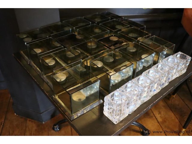 Partij theelichthouders, diverse afmetingen - afbeelding 1 van  5