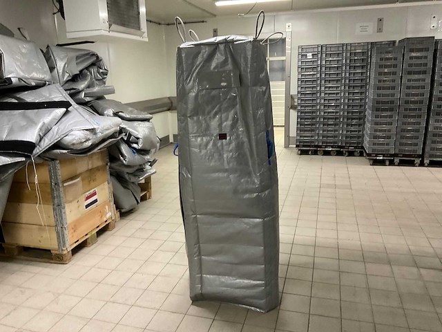 Partij thermo hoezen - afbeelding 1 van  9