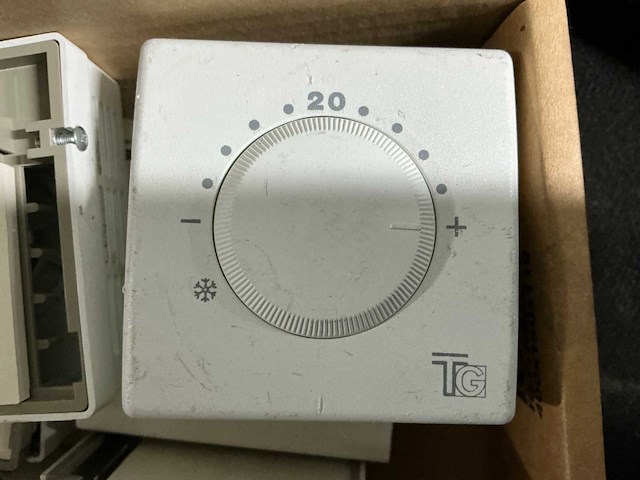 Partij thermostaat - afbeelding 3 van  4