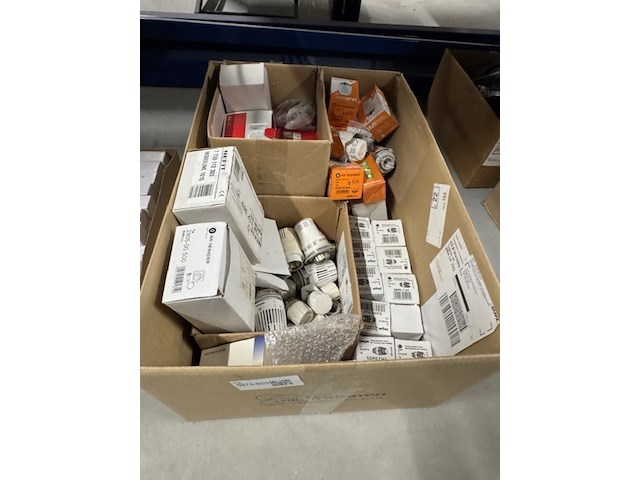 Partij thermostaatkoppen - afbeelding 1 van  6