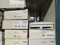 Partij thermostaten en onderdelen - afbeelding 9 van  16