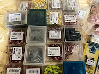 Partij tirex accupoolklem, zekering, kabelschoenen en toebehoren - afbeelding 5 van  8