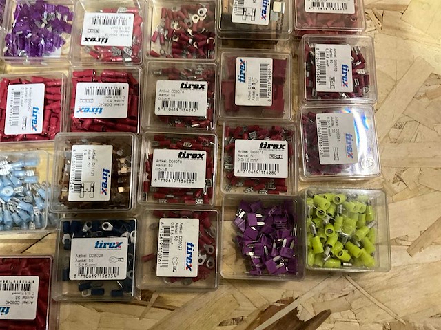 Partij tirex zekering, kabelschoenen en toebehoren - afbeelding 8 van  9