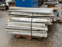 Partij tl-armaturen - afbeelding 2 van  2