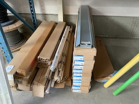 Partij tl-buizen en norton armaturen - afbeelding 1 van  4