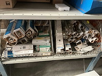 Partij tl verlichting - afbeelding 12 van  20