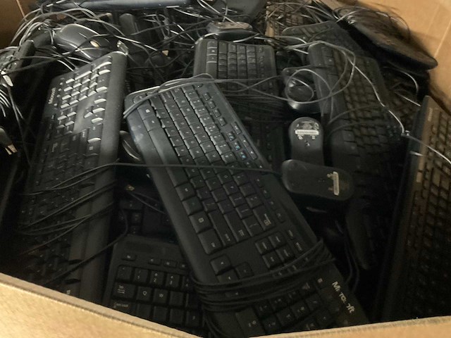 Partij toetsenbord & muis - afbeelding 1 van  3