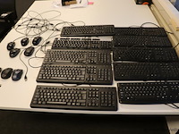 Partij toetsenborden en muizen, divere merken o.a. logi toetsenbord k120 & hp - afbeelding 1 van  5