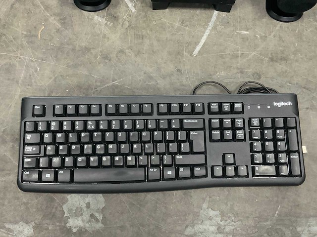 Partij toetsenborden, muizen, webcams, audio. - afbeelding 10 van  21