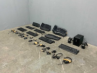 Partij toetsenborden, muizen, webcams, audio. - afbeelding 1 van  21