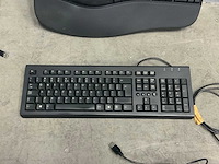 Partij toetsenborden, muizen, webcams, audio. - afbeelding 8 van  21