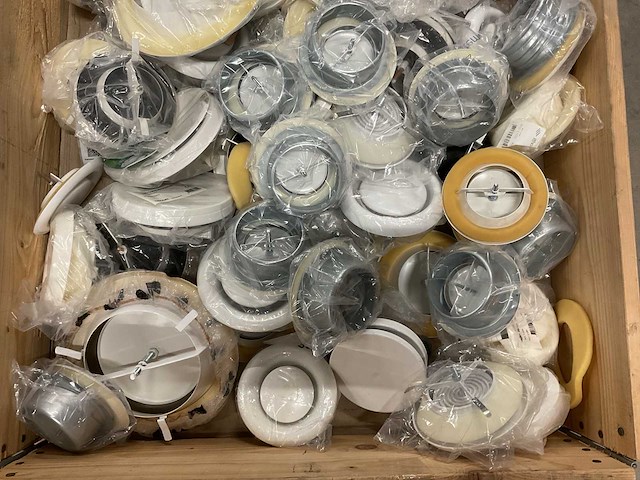 Partij toevoer ventielen - afbeelding 2 van  3