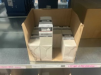 Partij toggler pluggen en blackline schroeven - afbeelding 11 van  13