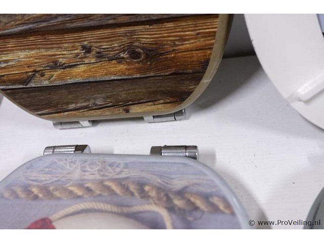 Partij toiletbrillen excl. bevestigingsmateriaal - 30 stuks - afbeelding 7 van  8