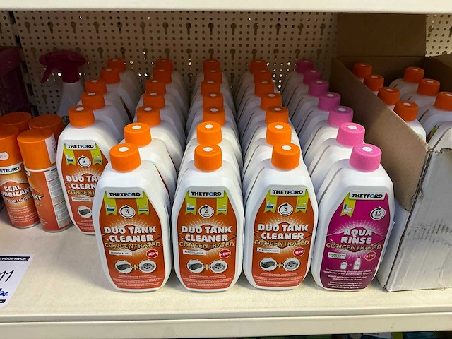 Partij toiletreinigingsartikelen - afbeelding 2 van  7