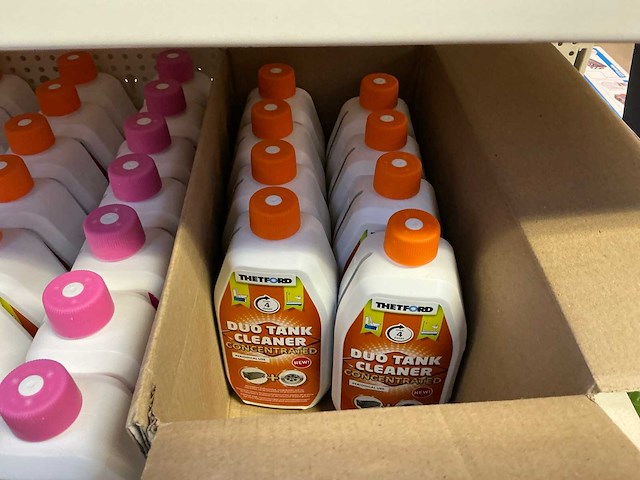 Partij toiletreinigingsartikelen - afbeelding 3 van  7