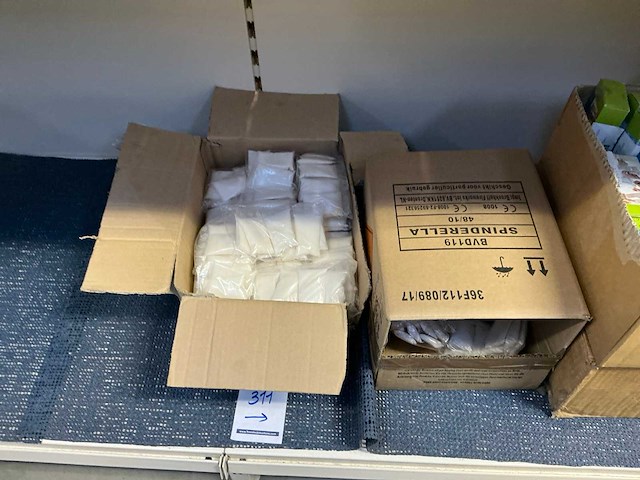 Partij toiletreinigingsartikelen - afbeelding 7 van  7