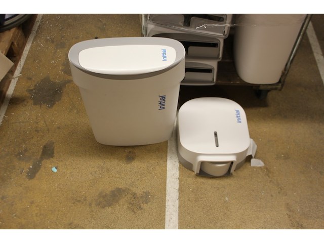 Partij toiletrol houders + sanitaire afvalbakken c.a. 15 stuks - afbeelding 11 van  11