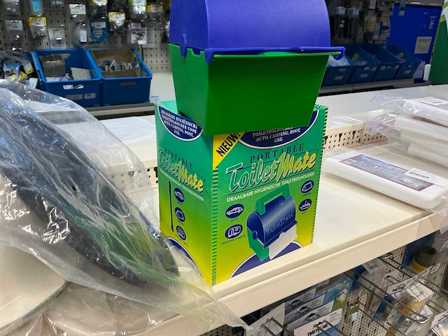 Partij toilettoebehoren - afbeelding 9 van  12