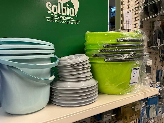 Partij toilettoebehoren - afbeelding 12 van  12