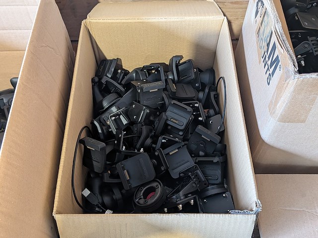 Partij tomtom-accessoires en toebehoren - afbeelding 8 van  12