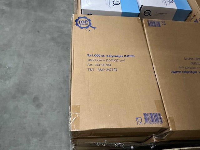 Partij top quality polyzakjes (ldpe) 18x17cm = (10/4x27cm) (275000x) - afbeelding 5 van  5