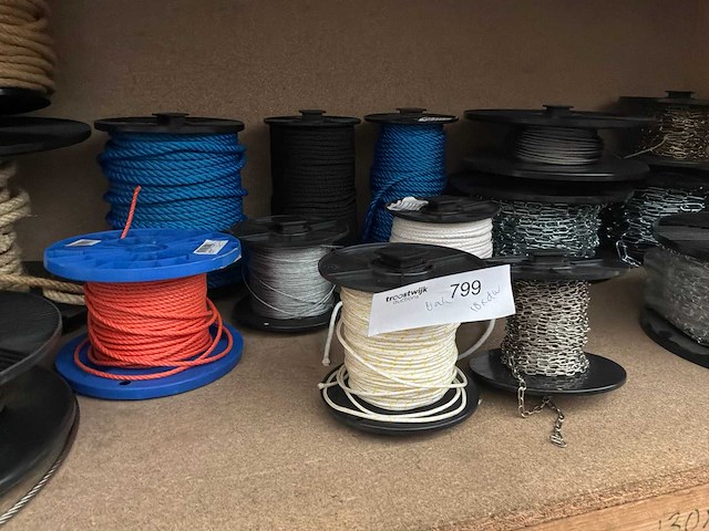 Partij touw, ketting en staalkabel - afbeelding 3 van  5