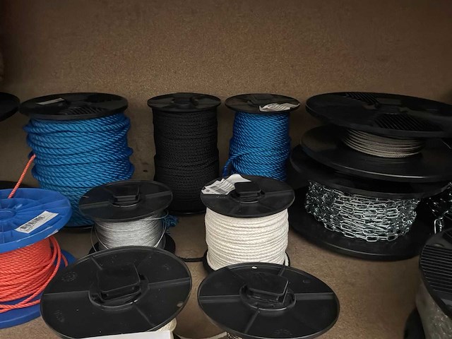 Partij touw, ketting en staalkabel - afbeelding 4 van  5