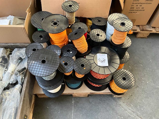 Partij touw - afbeelding 3 van  8