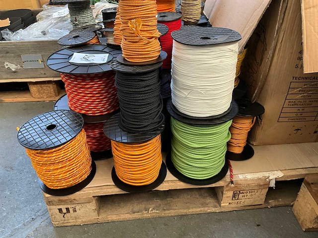 Partij touw - afbeelding 7 van  8